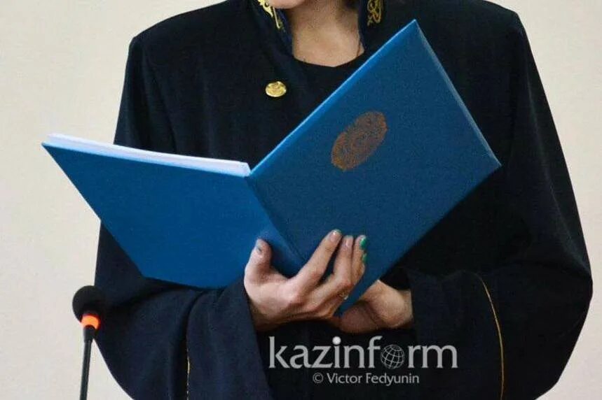 Казахстан слушание дела. Судьи казахстана. верховный судья казахстана. судейский корпус.