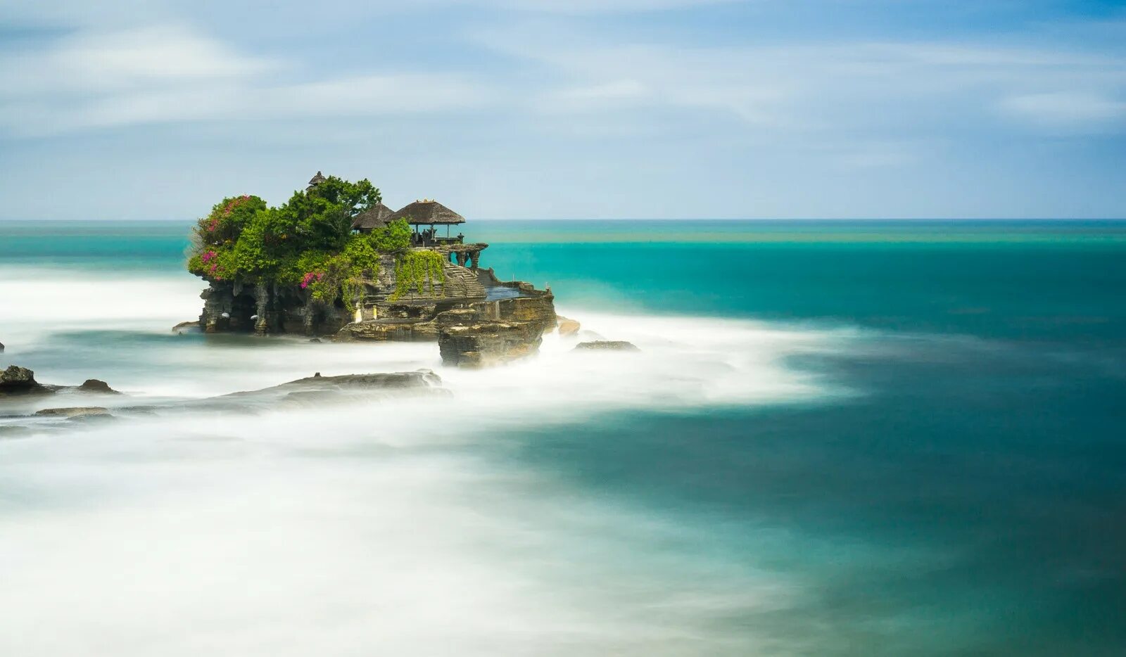 Остров обои айфон. Индийский океан остров Бали. Индонезия Бали. Бали (остров в малайском архипелаге). Парадиз остров Карибского моря.