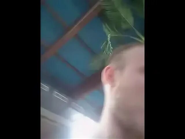 Толя пел