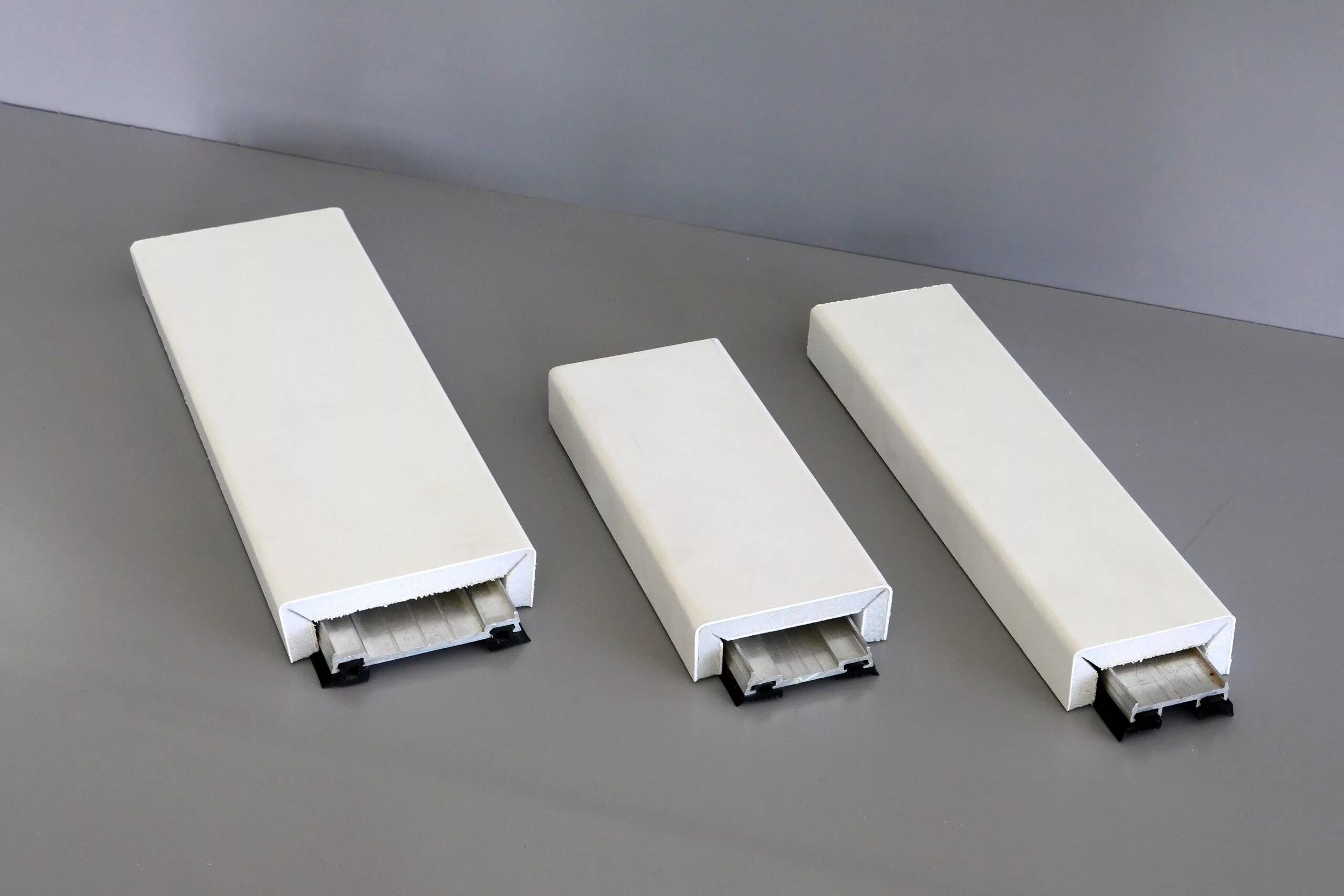 Алюминиевый профиль складной. Профиль алюминиевые окна тп 45. Термокороба из сэндвич панелей. Термокороба из сэндвич панелей. Термокороб для алюминиевого профиля.