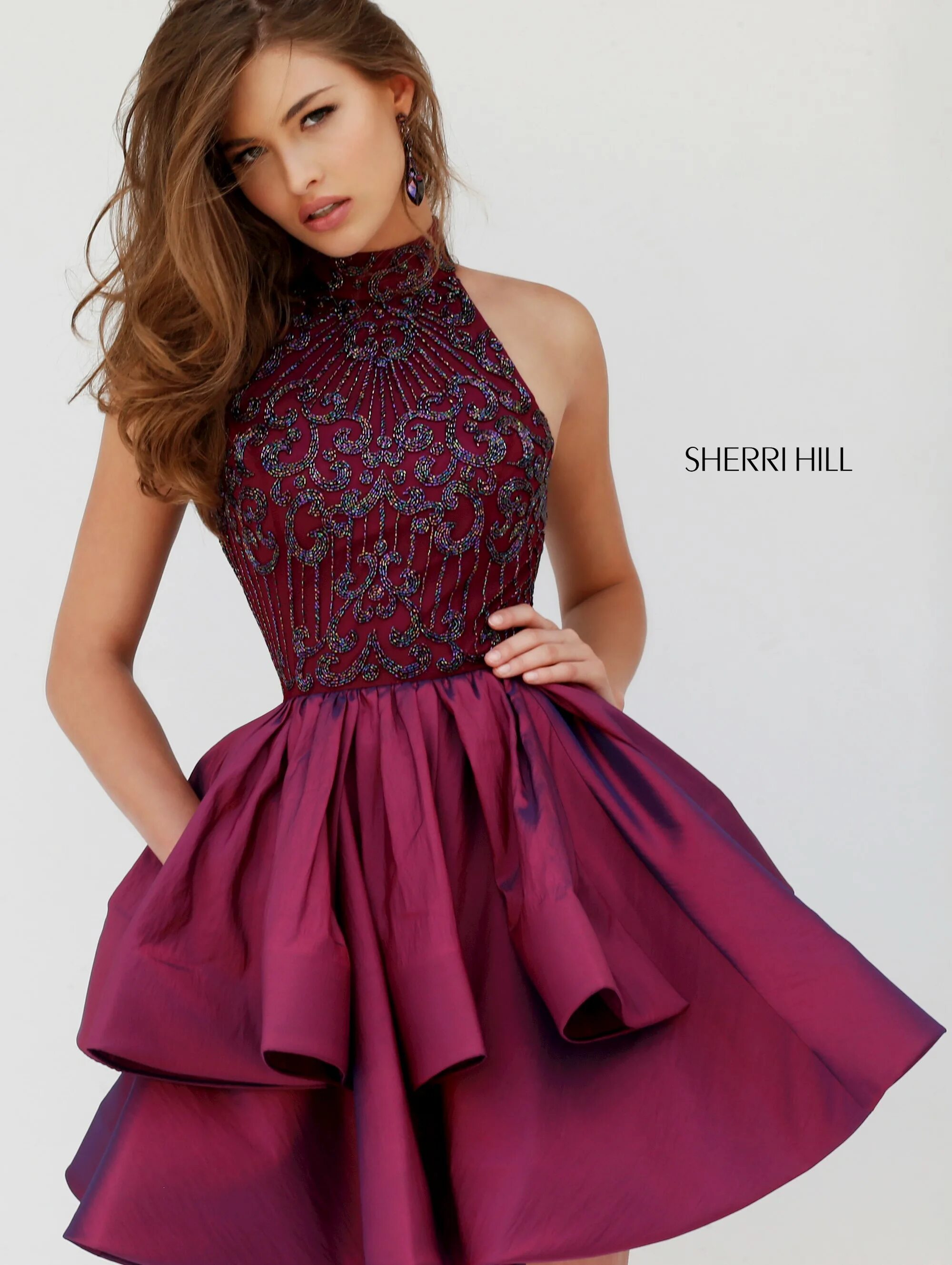 Sherri Hill платья. Платье на выпускрно. Девушка в платье красивая. Красивые платья на выпускной. Платье на выпускной в 2024 году