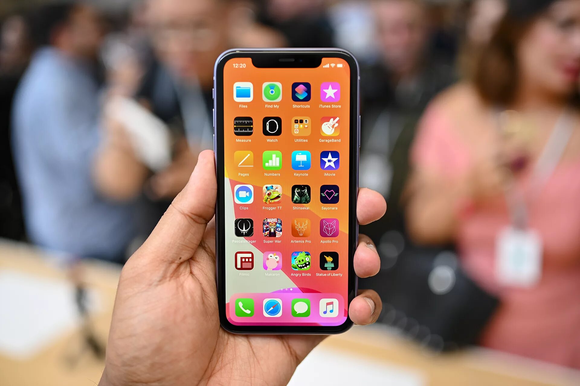 Проблемы 11 айфона. Apple 11 Pro. Apple iphone 11. Айфон 10. Apple iphone 11 Apple.