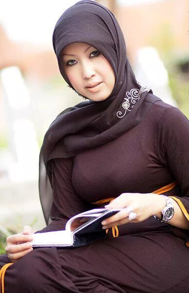 Bumil twaku. Tante bali stw. Jilbab stw. Jilboob bra. Stw bh 50 thn.
