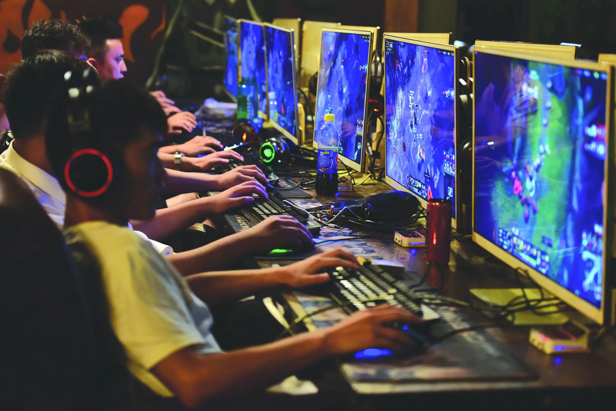 Now play computer games