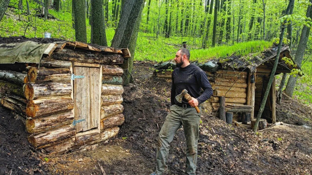 Походный оптимист землянка у березы. Походный оптимист. Глазами туриста походный оптимист Тайная землянка. Ночевка в лесу походный оптимист. Землянки походного оптимиста