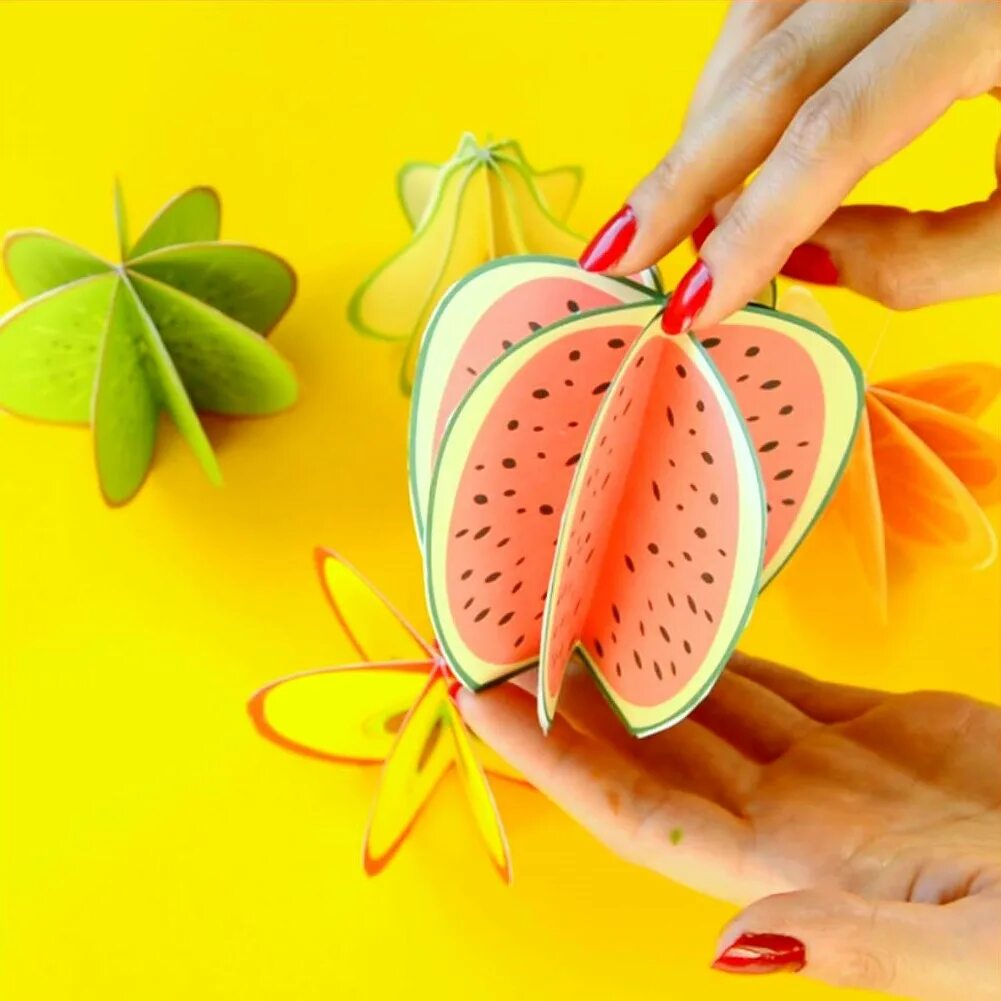Объемные овощи из бумаги. Fruit craft for kindergarten. Fruit craft for kids. Fruit craft. Фрукты в крафте.