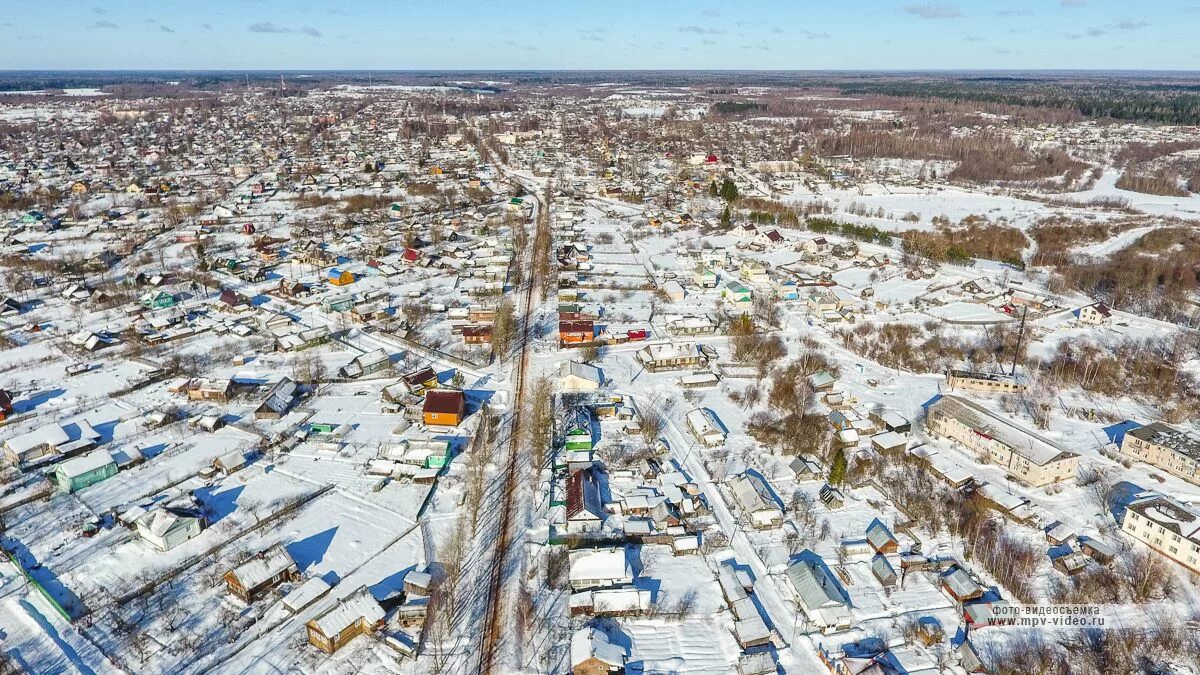 Погода п новгородское. Посёлок Крестцы Новгородской. Посёлок Крестцы Великий Новгород. Деревня Крестцы Великий Новгород. Крестцы Новгородская область Крестецкий район.