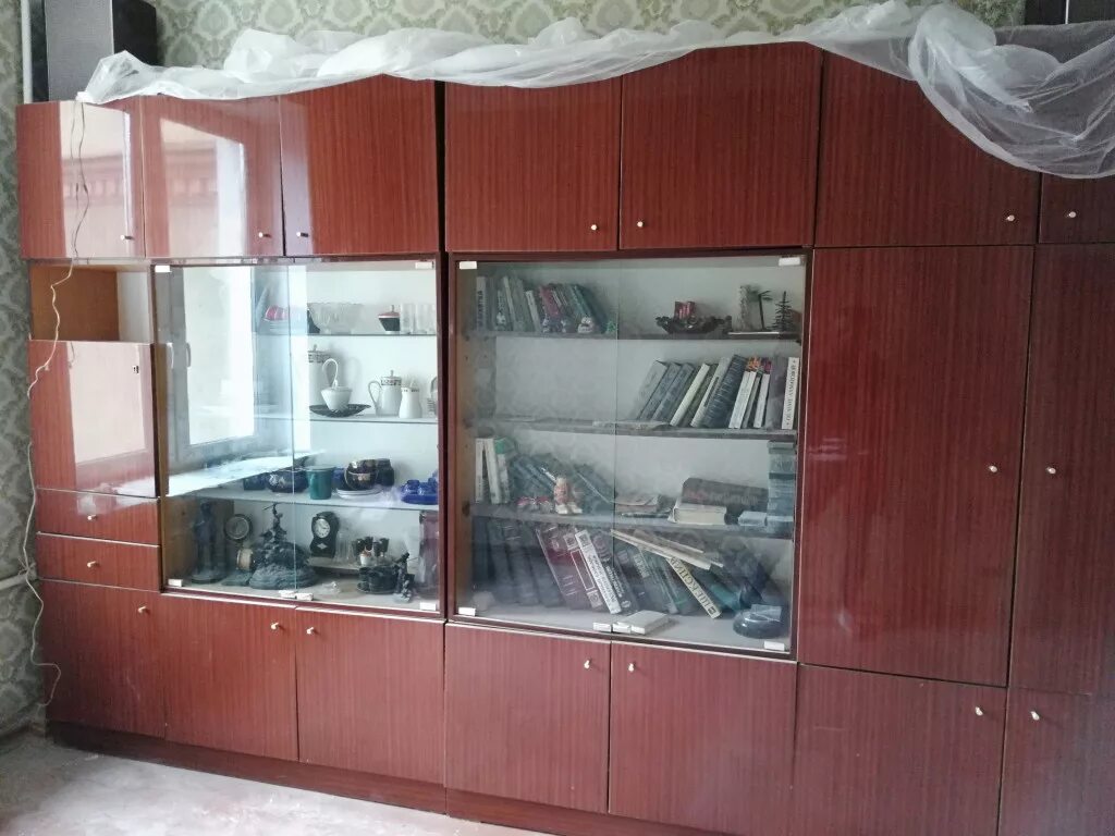Привет ребятки, отдам кухню, самовывоз. Делаем ремонт, обновляем мебель. Состоян