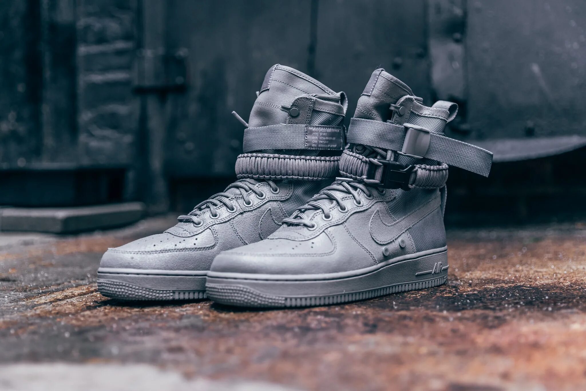 Найк форсы высокие. Nike Air af1 мужские. Nike Air af1. Nike Air Force af1. Nike Force af1 мужские.