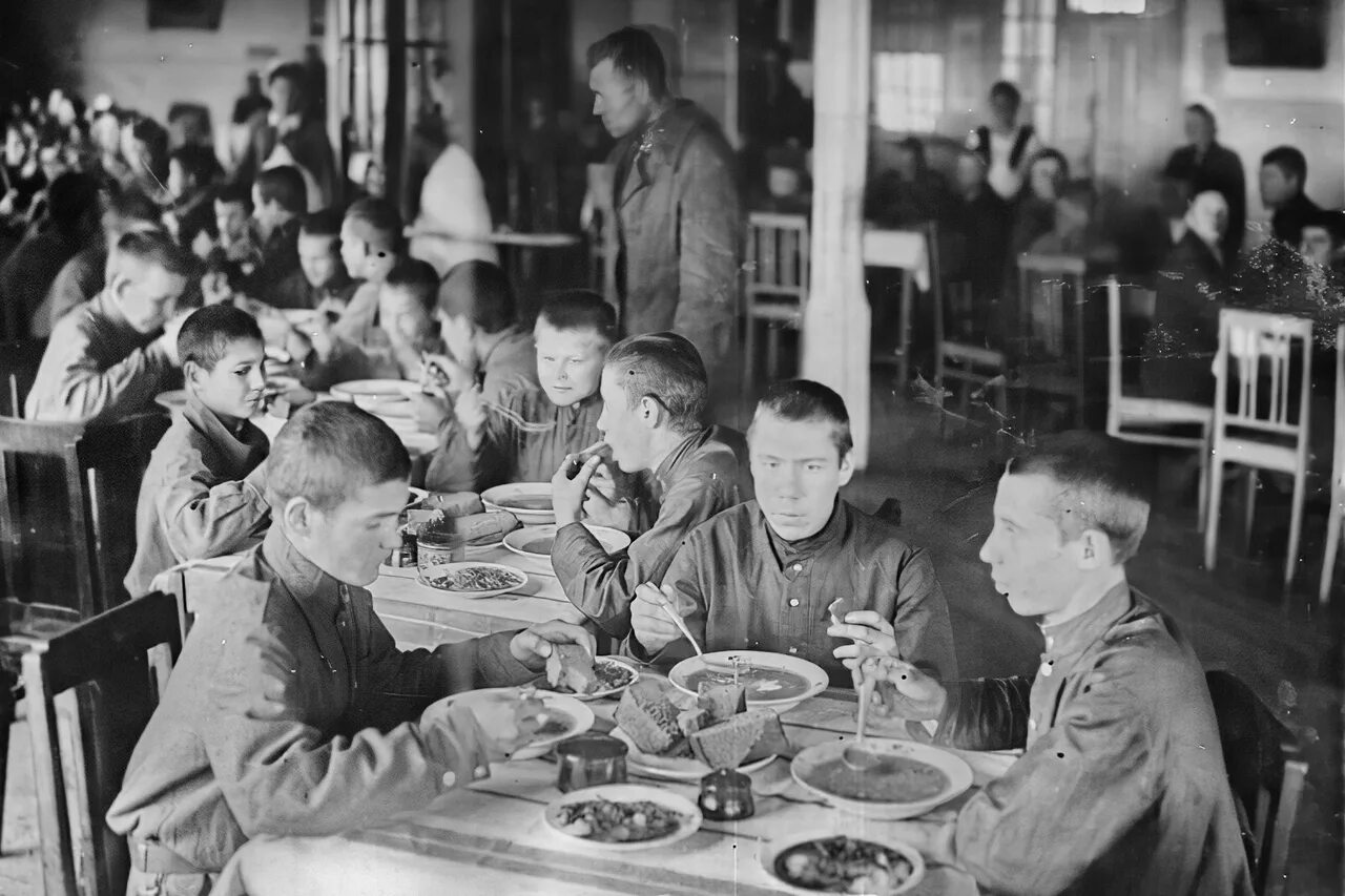 школа фзо москва 1941. ремесленное училище год. сталинск ремесленное училище. ремесленное училище рязань. ремесленное училище в блокадном ленинграде.