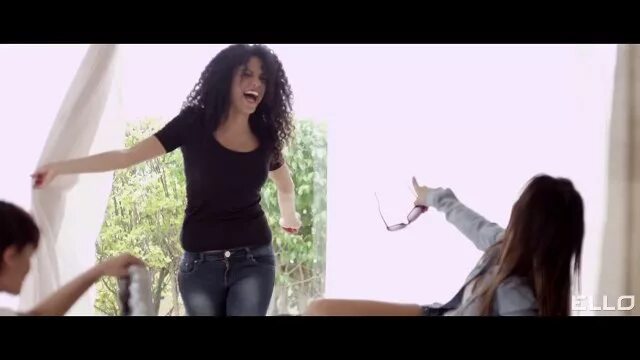 Ани лорак из клипа оранжевые сны. Ани лорак оранжевые сны. Ани лорак шоу дива оранжевые сны. Ани лорак оранжевые сны 2013. Ане лорак оранжевые.