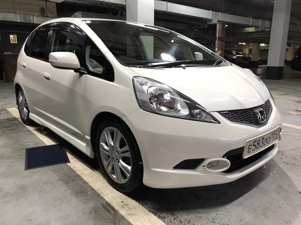 Хонда фит рс 2009. Хонда фит 2 поколение. 5. Хонда фит 2002. Хонда джаз 2.