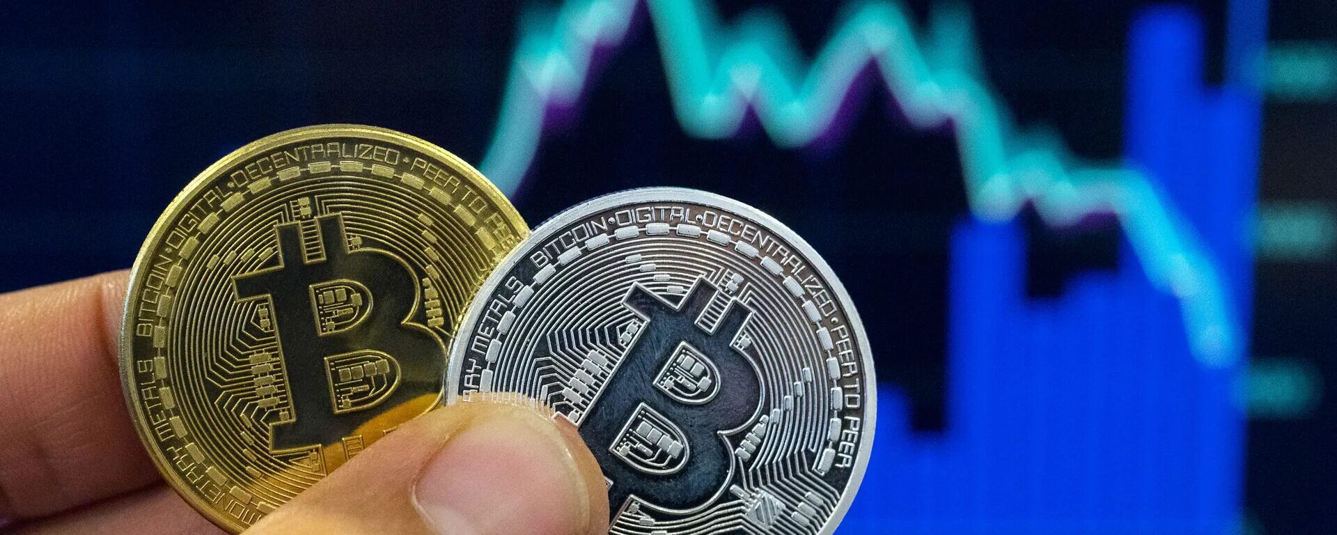Биткоины закрыли