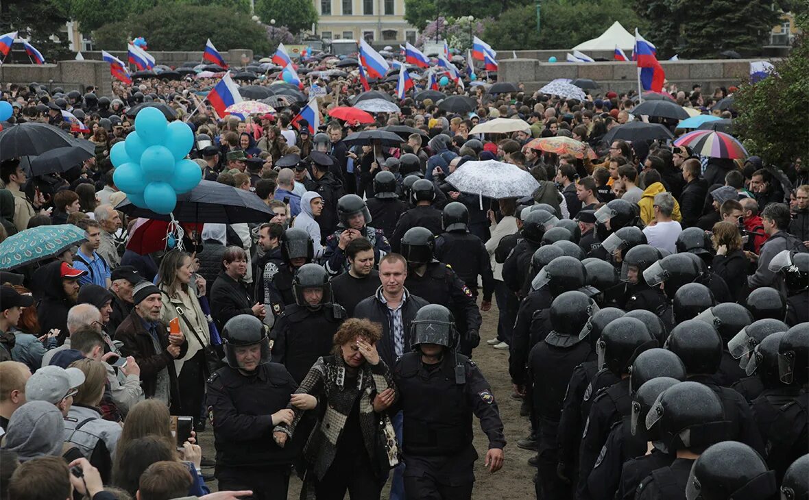 Митинг 12 июня 2017 в Москве. Митинг 12 июня. Электорат СПБ. Митинги в 12 часов