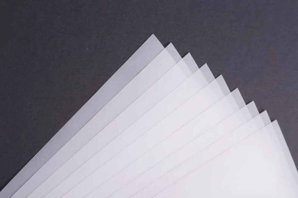 90 бумаги. Калька бумага. Калька Crystal Tracing paper. Бумага 90x135 см. Миллиметровая калька CF Clairefontaine.