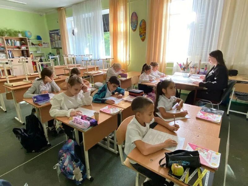 3 школа чалтырь