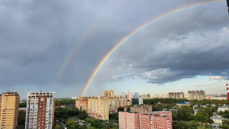 Мытищи вчера. Здание горит. Пожар в тц мытищи. Аварии ночью в мытищах. Пожар в мытищах сейчас.