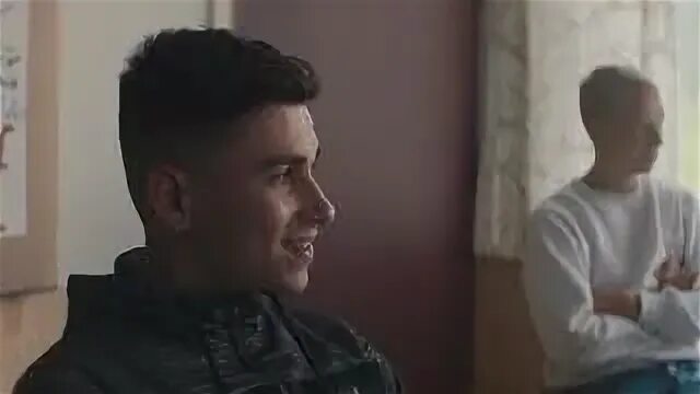 Все иностранцы задергивают