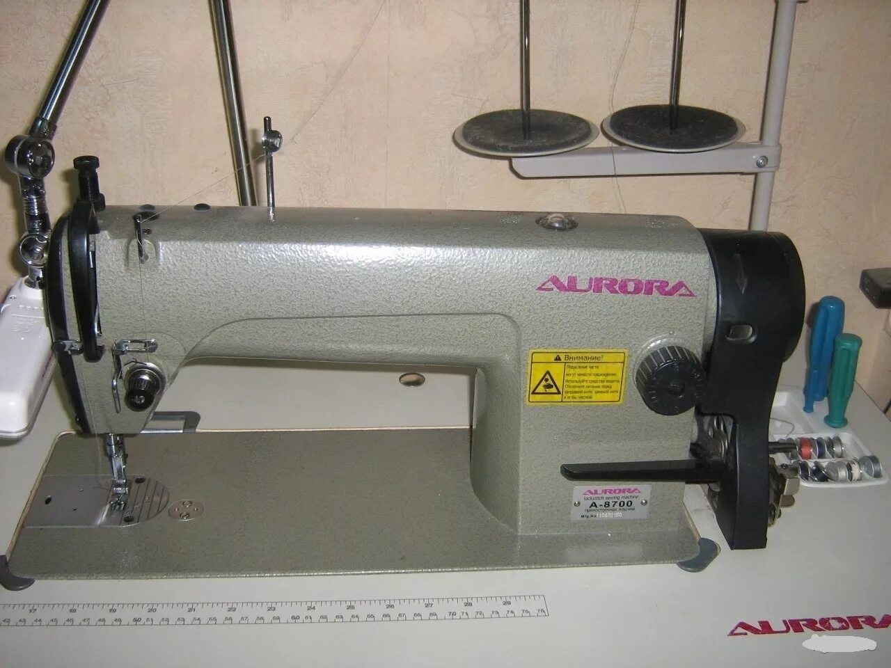Купить машину аврору. Швейная машина Aurora a8700. Прямострочная Промышленная швейная машина Aurora a-8700eh. Промышленная швейная машинка Aurora a 8700.