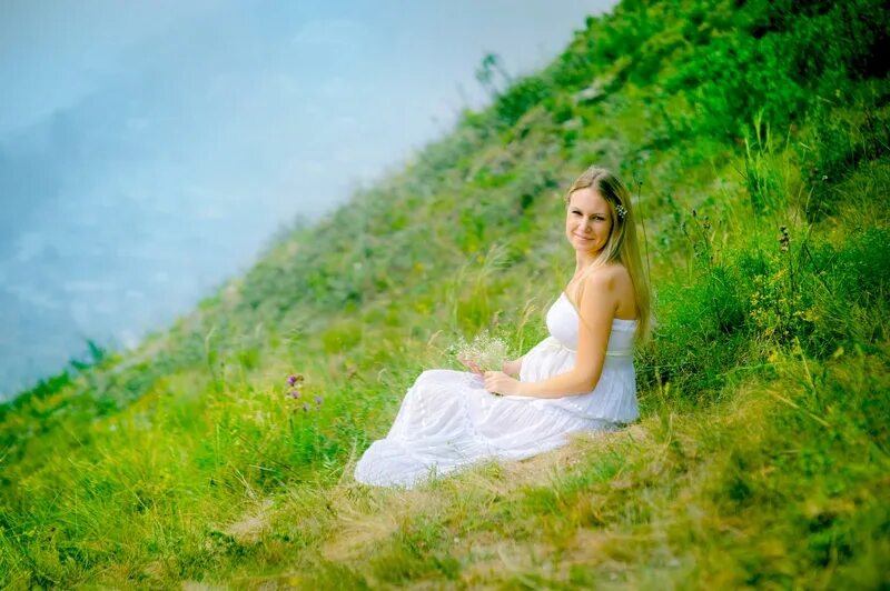 заставка в ожидании чуда. заставка в ожидании чуда. ожидание. красивая фотосессия беременной. в ожидании чуда беременность.