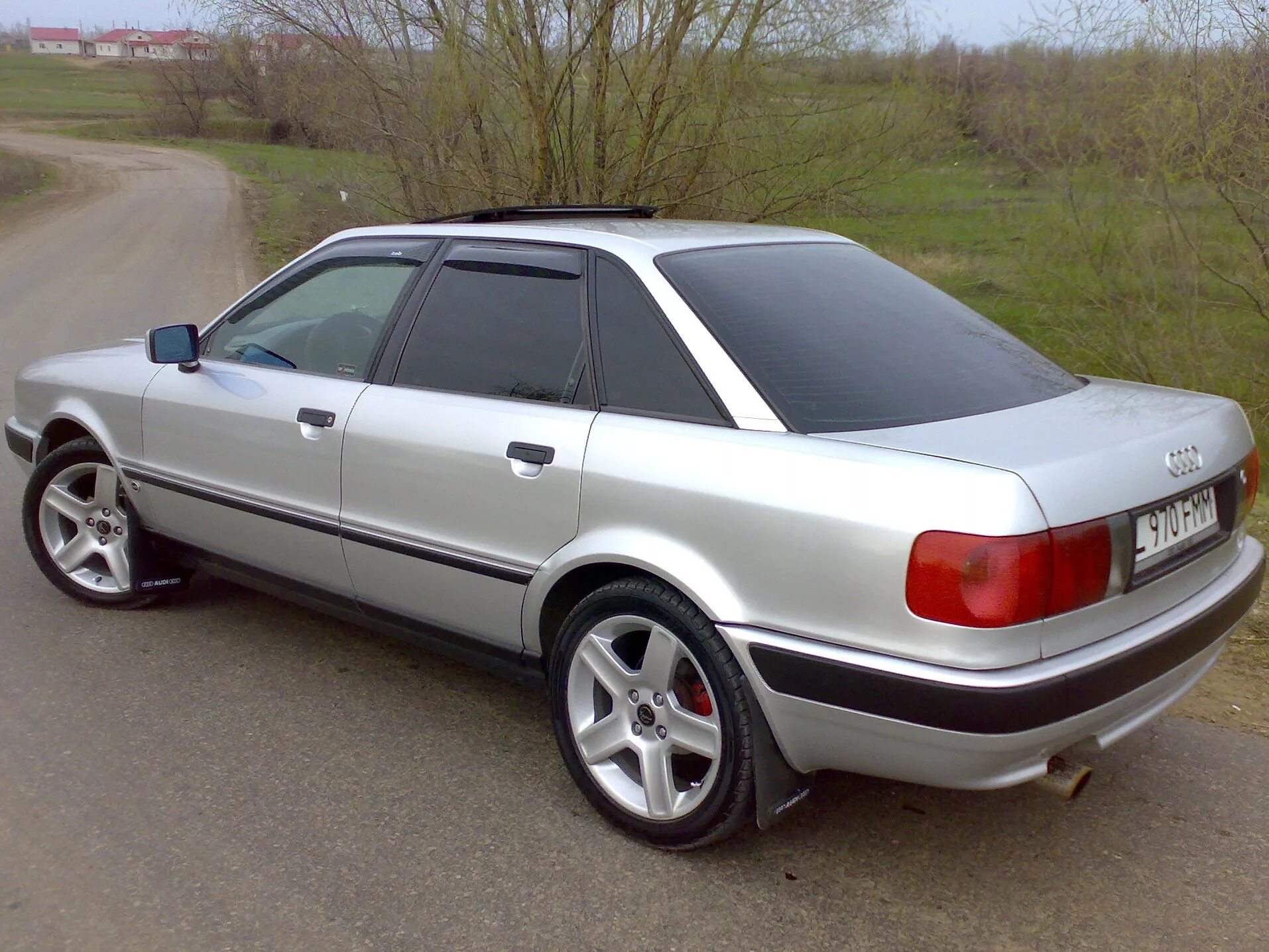 Авито ауди б4 купить. Ауди 80 б4. Audi 80 b4 1996. Audi 80 b4 4.2. Ауди 80 б4 2.0.