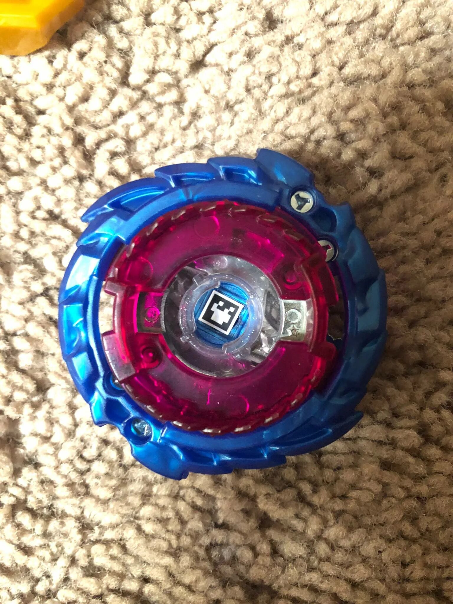 Сканировать волчки Бейблэйд. Коды Beyblade Burst. Hasbro Beyblade QR. Сканер Бейблэйд валтраек в5. Бейблэйд код игра