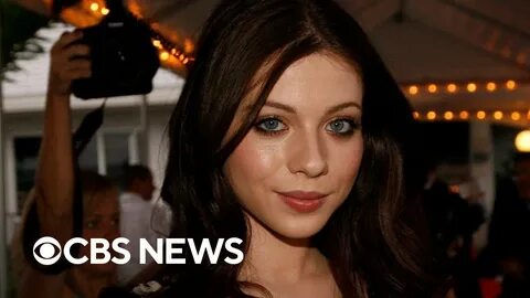 18 yoshli Samanta Sent qalpoqli yigitni sikmoqda