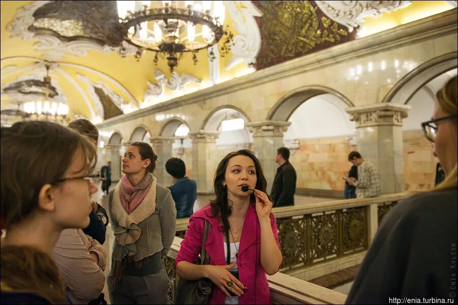 Метротур экскурсия по метро Москвы. Московский метрополитен экскурсии. Московское метро экскурсии.