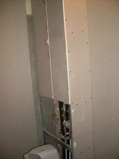 Закрыть трубы в ванной гипсокартоном