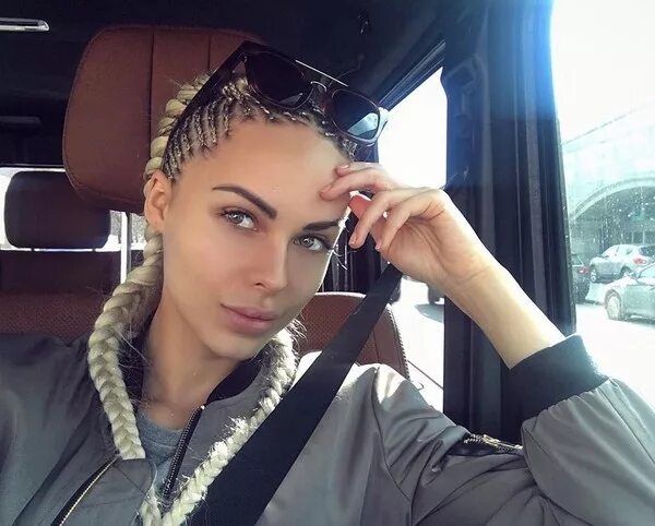 Ханна отзывы. Ханна певица. ханна певица фото. ханна певица 2025. ханна блэк стар.