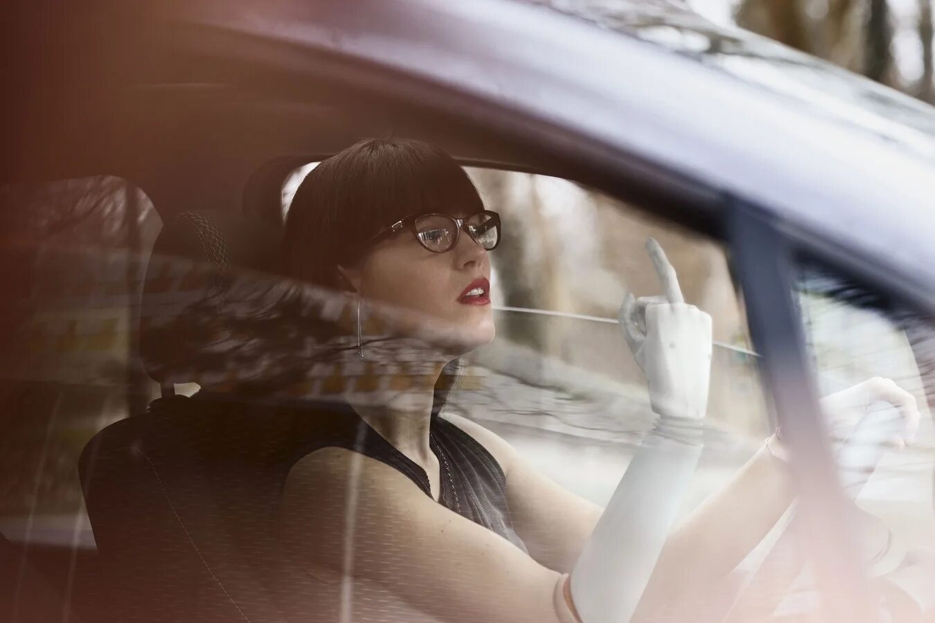 Drive different. Креативные картинки автокондиционирования с девушкой Мороз. Реклама фото. Handicap cars.