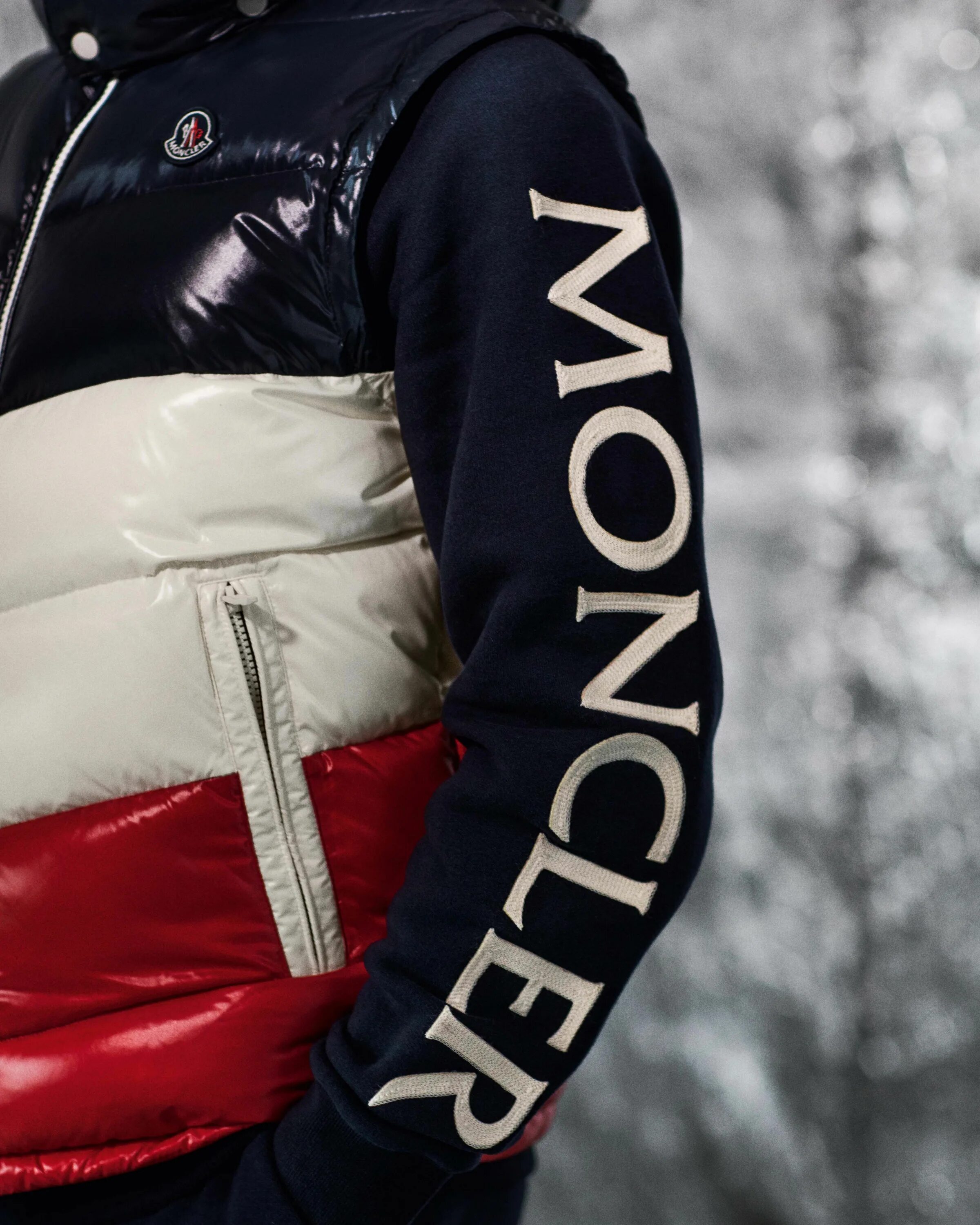 Костюм монклер мужской. Moncler kith куртка. одежда монклер мужская. hoka moncler. пуховик монклер суприм.