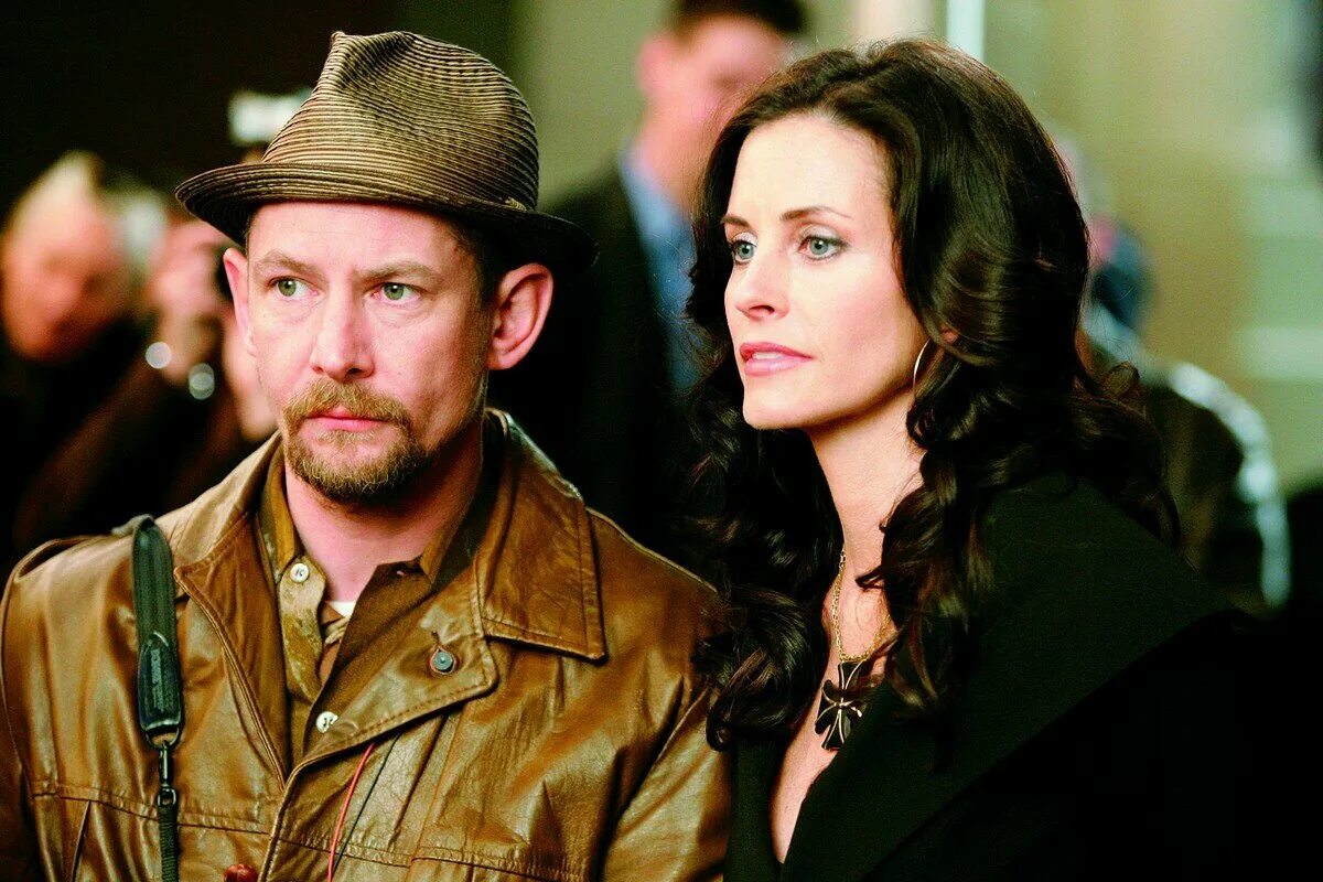 искупление 2007 джо райт. расплата 2 фильм 2007. гоша куценко в фильме дерзкие дни. роберт де ниро звездная пыль. широко шагая - walking tall (2004).