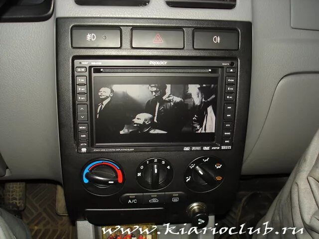 поменял магнитолу! - KIA Spectra, 1,6 л, 2009 года автозвук DRIVE2