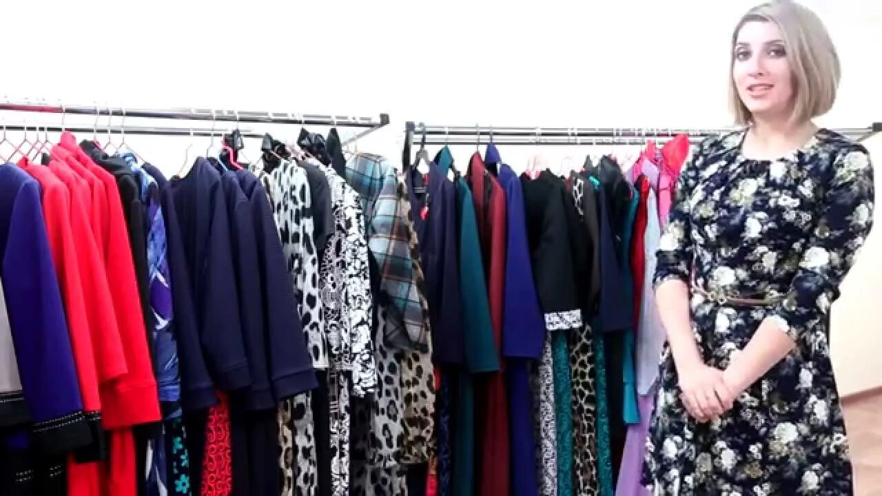 Купить оптом киргизия. Вещи из Киргизии. Одежда для женщин из Бишкека. Платье из Киргизии на САДОВОДЕ. Трикотаж женский из Кыргызстана.