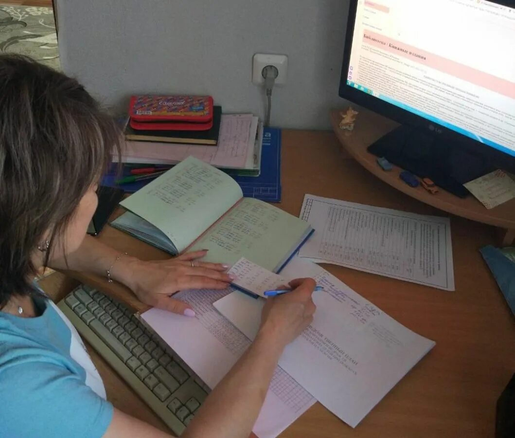 кыштым школа 2. дистанционное обучение школьников. дистанционное обучение детей. дистанционное обучение 13 школа. дистанционное обучение в средней школе.