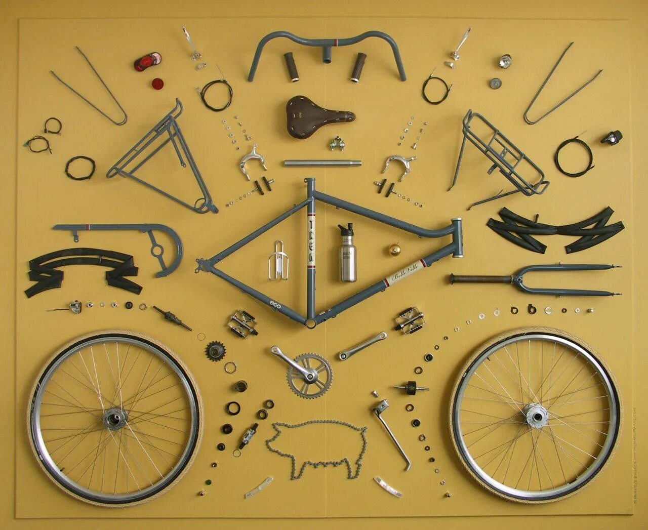 Где собрать велосипед. Разобранный велосипед. Запчасти для велосипеда. Детали велосипеда. Велозапчасти для велосипеда.