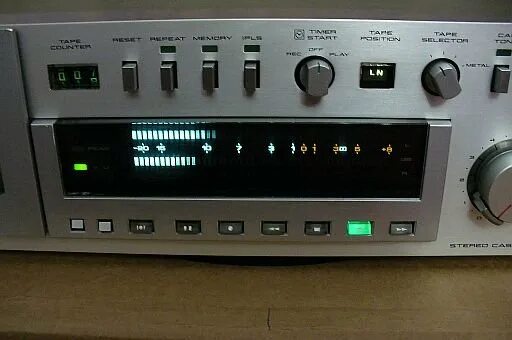 Gx f90. Кассетная дека akai gx-f 90. deck akai gx-f90. akai gx 90. akai gx-f90 лпм.