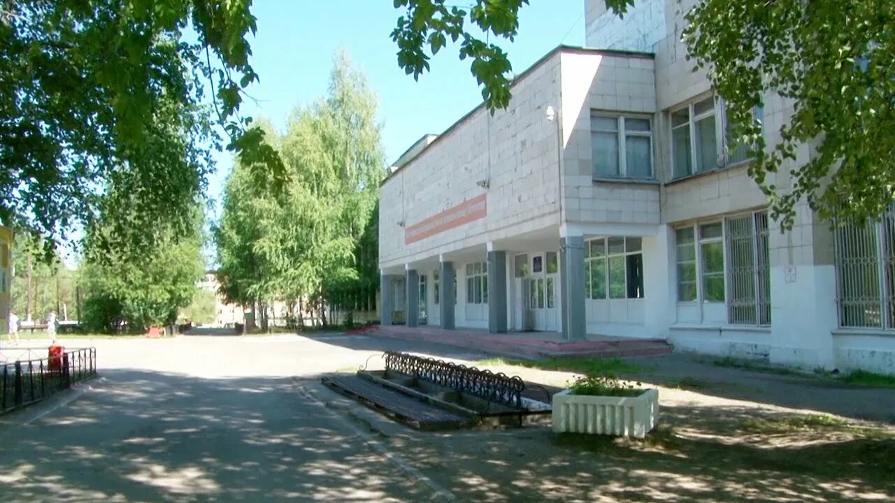 Верхняя салда школа. Школа 1 верхняя салда. Верхняя салда школа. Школа 6 верхняя салда. Школа пушкина 1 верхняя салда.