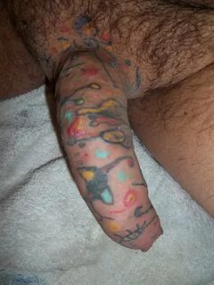 Tattoos on the clitoris and the Glans of the Penis (59 photos) .
