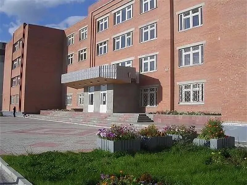 Школа 124 казань. 88 школа первый корпус тюмень. Школа 88/2 тюмень. 153 школа уфа. Школа 88 красноярск.