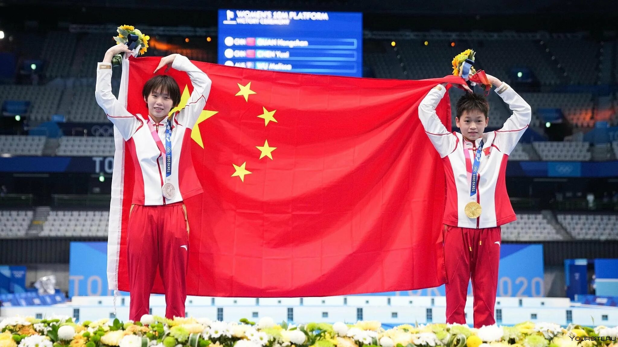 Цюань Хуньчунь прыжки в воду. Китаянка цюань хунчань Олимпийская чемпионкв. Цюань хунчань 14 лет. Китай прыжки в воду.