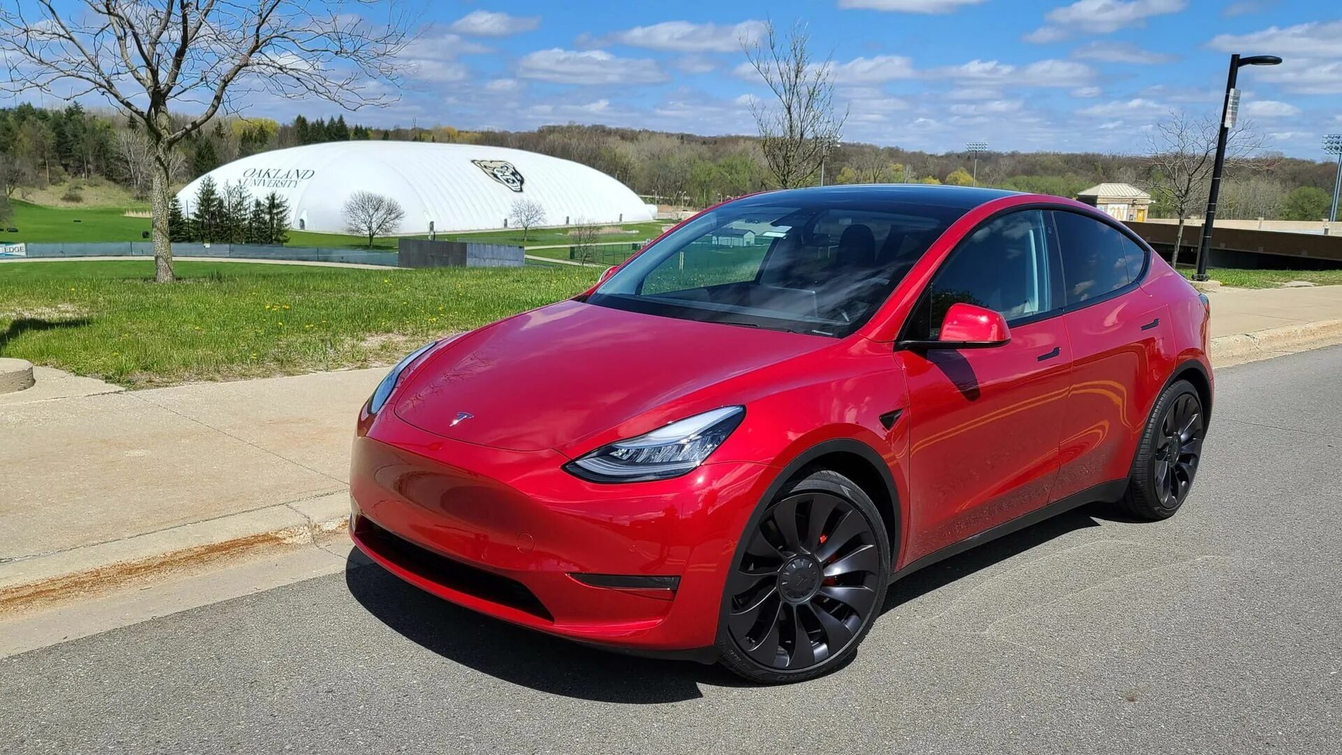 Tesla model y Performance 2021. Тесла модель y 2020. Тесла модель y красная. Tesla model 3.