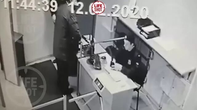 В анапе застрелился начальник санатория. Виктор свиридов фсин. камеры видеонаблюдения в суде. камера видеонаблюдения в зале суда. застрелился в зале суда.