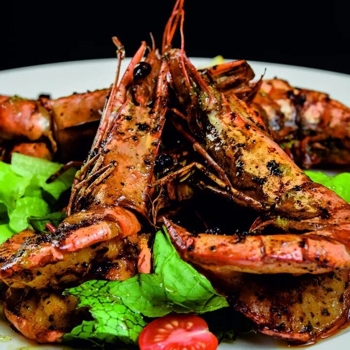 Вкусная еда первоуральск фото. Горячие блюда заказать. Еда первоуральск. Доставка горячих блюд. Rockets concept store.