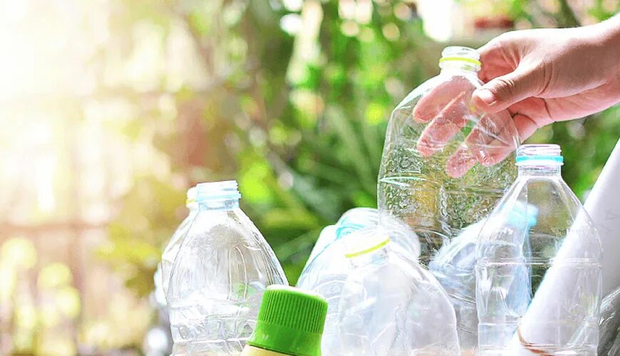 Пластиковые отходы. Биоразлагаемые пакеты для продуктов. Biodegradable plastic. Экологичный пластик. Biodegradable plastic.