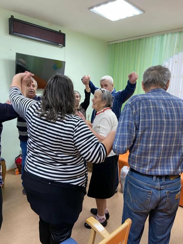 Сотрудники полиции новоуральска. Уральские самоцветы лагерь екатеринбург смены 2023. Новости новоуральска шепот улиц. Красилово новоуральск. Новоуральск автомобили.