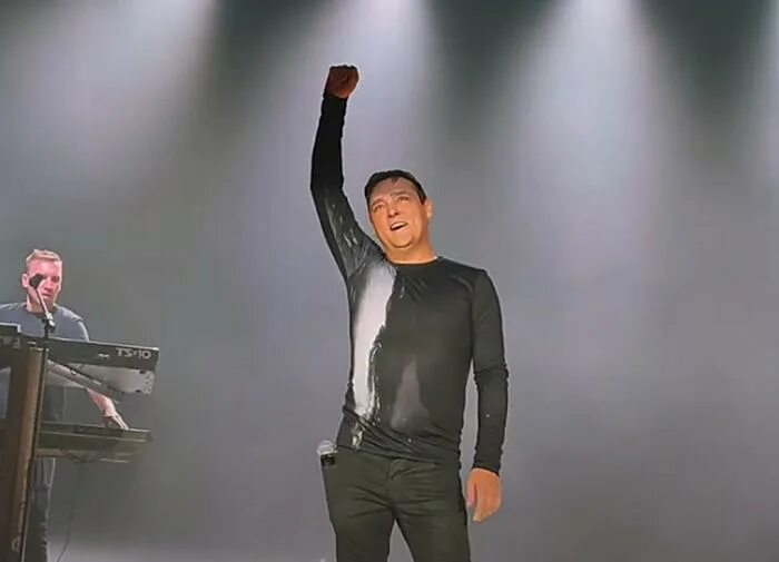 Юрий шатунов последний концерт 2022. 06. Концерт юры шатунова 2021. Последний концерт юрия шатунова в 2022 в подольске. 06.