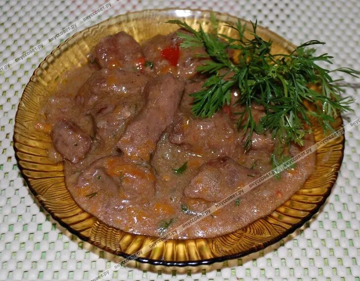 Печень говяжья тушеная рецепт с фото Печень под сметанным соусом пошаговый рецепт с фото на Повар.ру