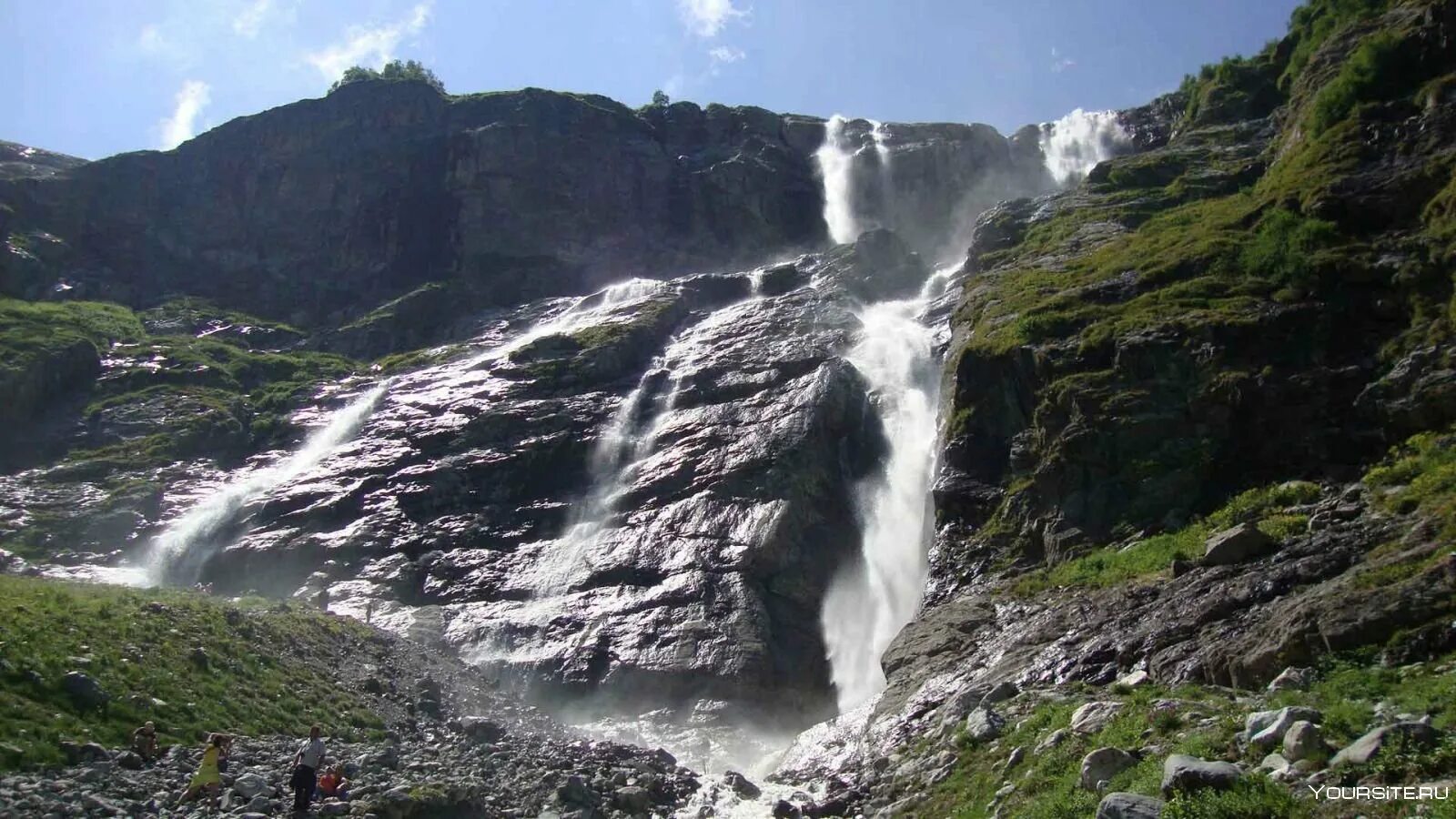 Софийские водопады карачаево черкесская республика фото. Софийские водопады архыз. Карачаево-черкесская республика софийские водопады. Софийские водопады домбай. Софийские водопады карачаево черкесская республика фото.